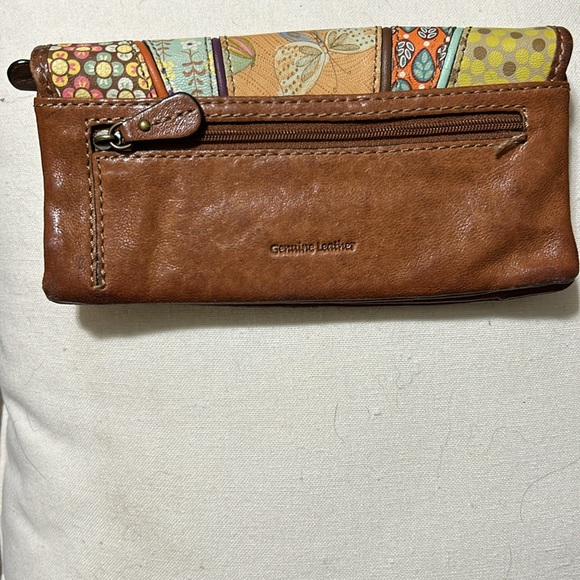 Fossil Talia Flip Clutch - Picture 2 of 5